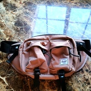 Herschel crossbody bag